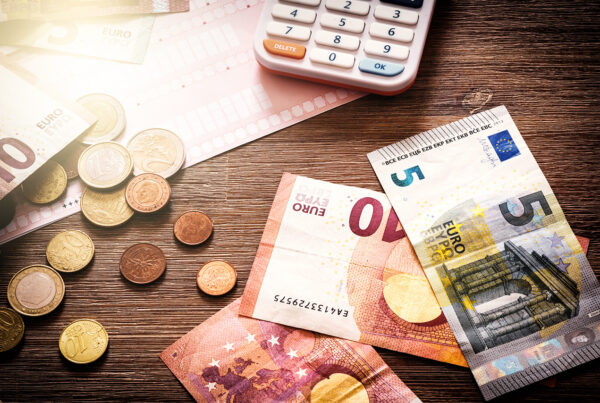 Analiza kursu euro na początku roku 2025